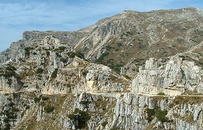 Escursione guidata al Monte Pasubio, strada delle 52 gallerie