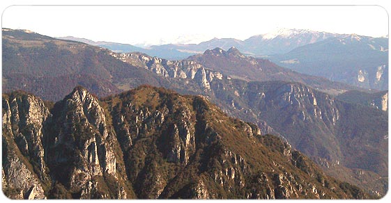l'immagine rappresenta una veduta panoramica del Monte Majo